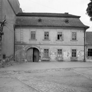 Tata, Bercsényi utca 1., Fischer ház- 1959 (Forrás: Fortepan/VÁTI Dokumentációs Központ)
